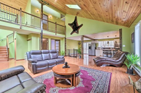 Pocono Lake Home with Beach Access and Game Room!, Pocono Pines
